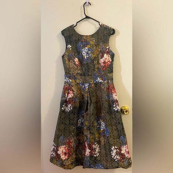 Beautiful vintage style dress - Picture 1 of 3